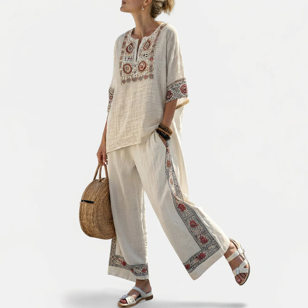 Amália - Beiges mediterranes Set mit Stickerei